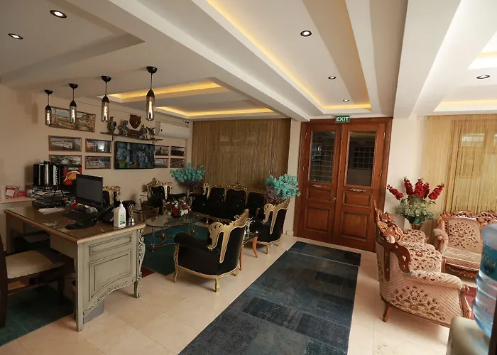 Constantinopolis Hotell 3*