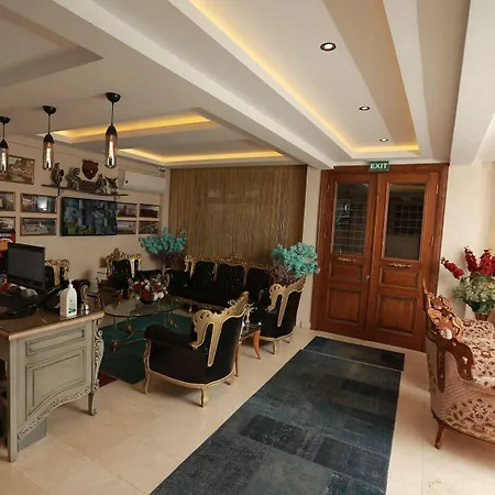 Constantinopolis Hotell 3*