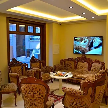 Constantinopolis Hotel 3*